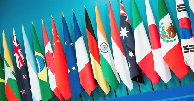 Flaggen des G20-Gipfels in Brisbane.